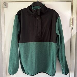 Deso Faire Westlake Snap Pullover